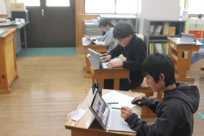た３