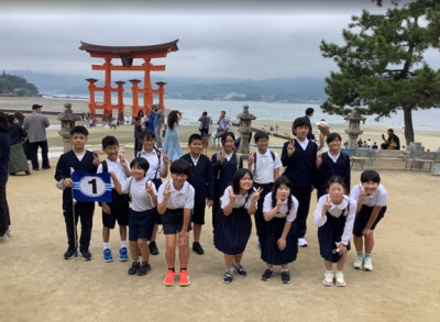 宮島集合写真し