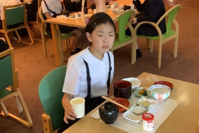 朝食２