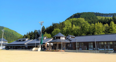 PXL_20250512_231611274